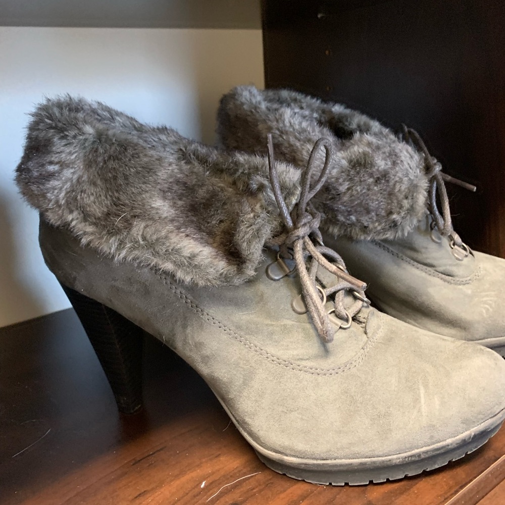 Gray suede booties with fur trim